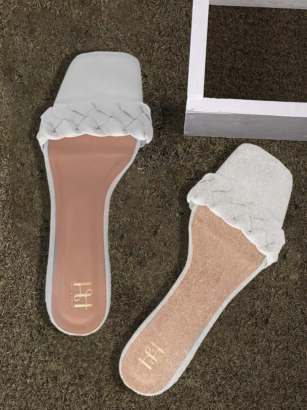 

Hydes N Hues Women Open Toe Kitten Heels, White