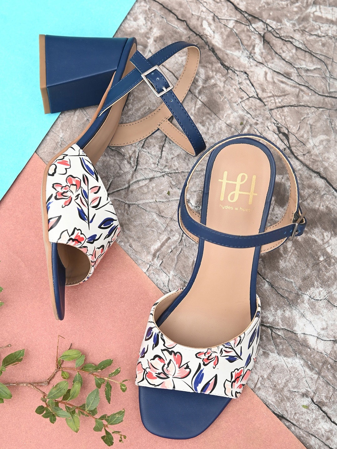 

Hydes N Hues Women Printed Open Toe Block Heels, Blue