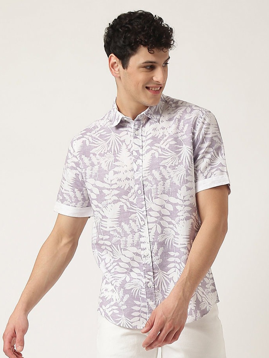 

Marks & Spencer Men Tropical Printed Casual Shirt, Lavender