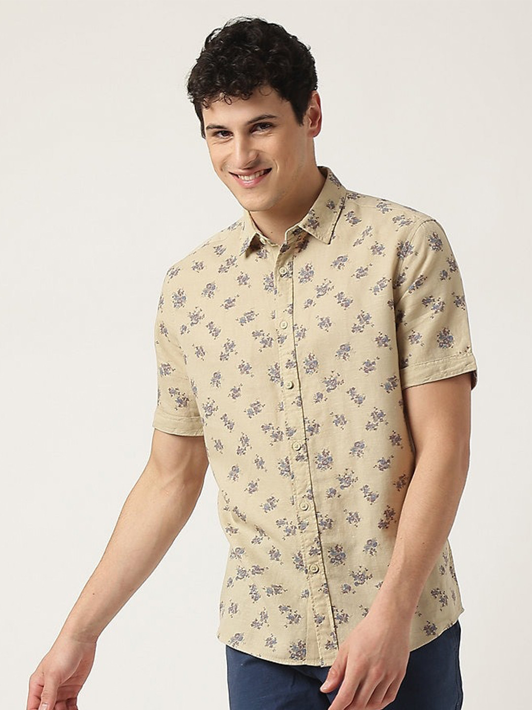 

Marks & Spencer Men Floral Printed Spread Collar Casual Shirt, Beige