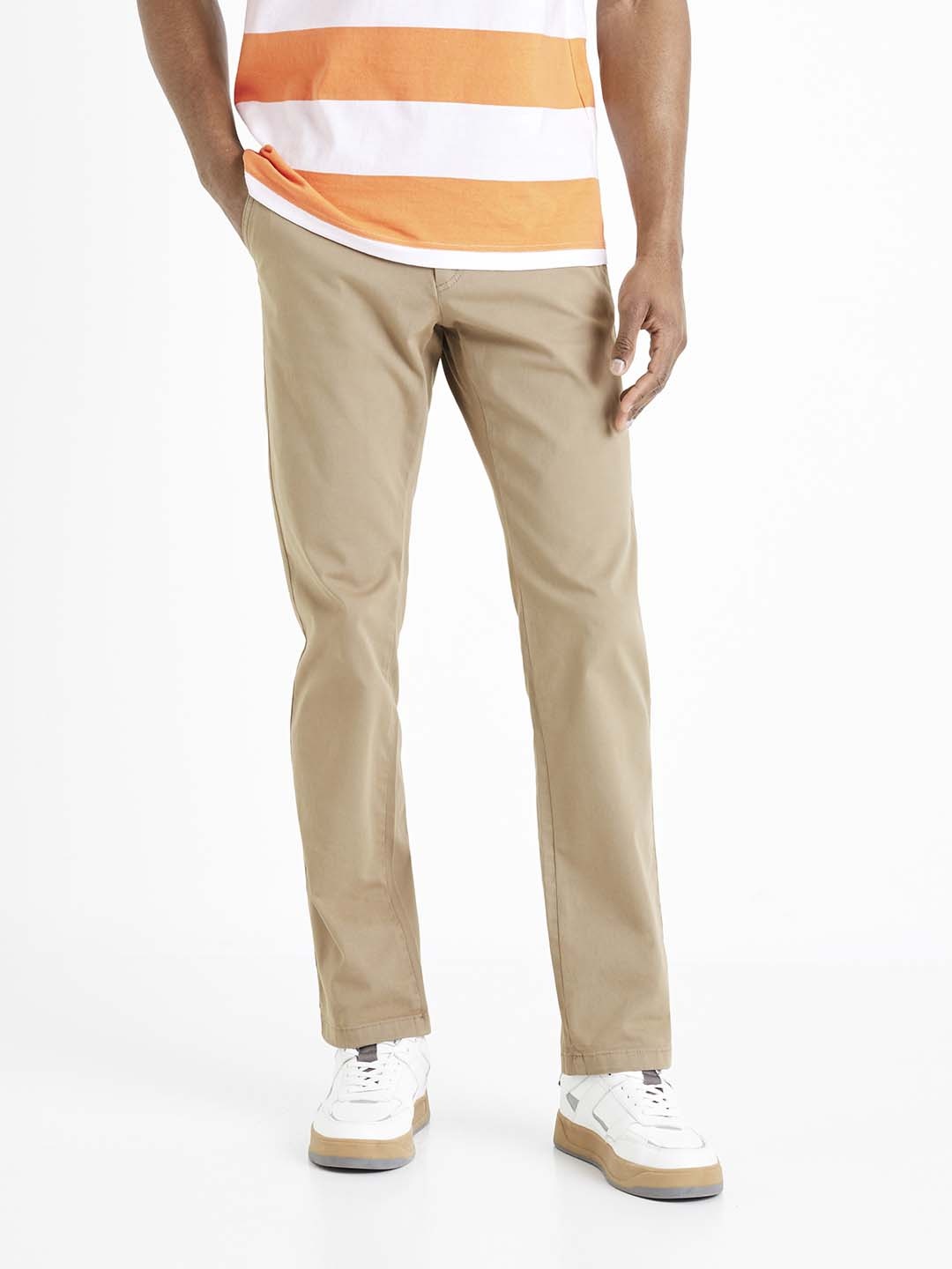 

Celio Men Cotton Classic Chinos Trousers, Khaki