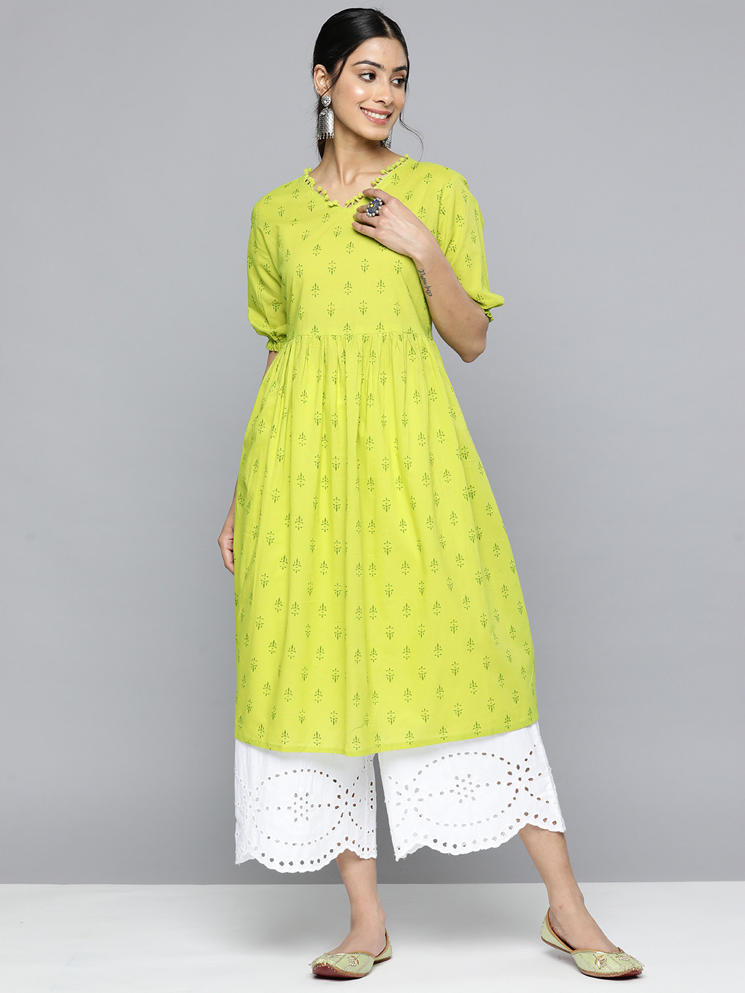 

HERE&NOW Women Ethnic Motifs Printed A-Line Kurta, Lime green