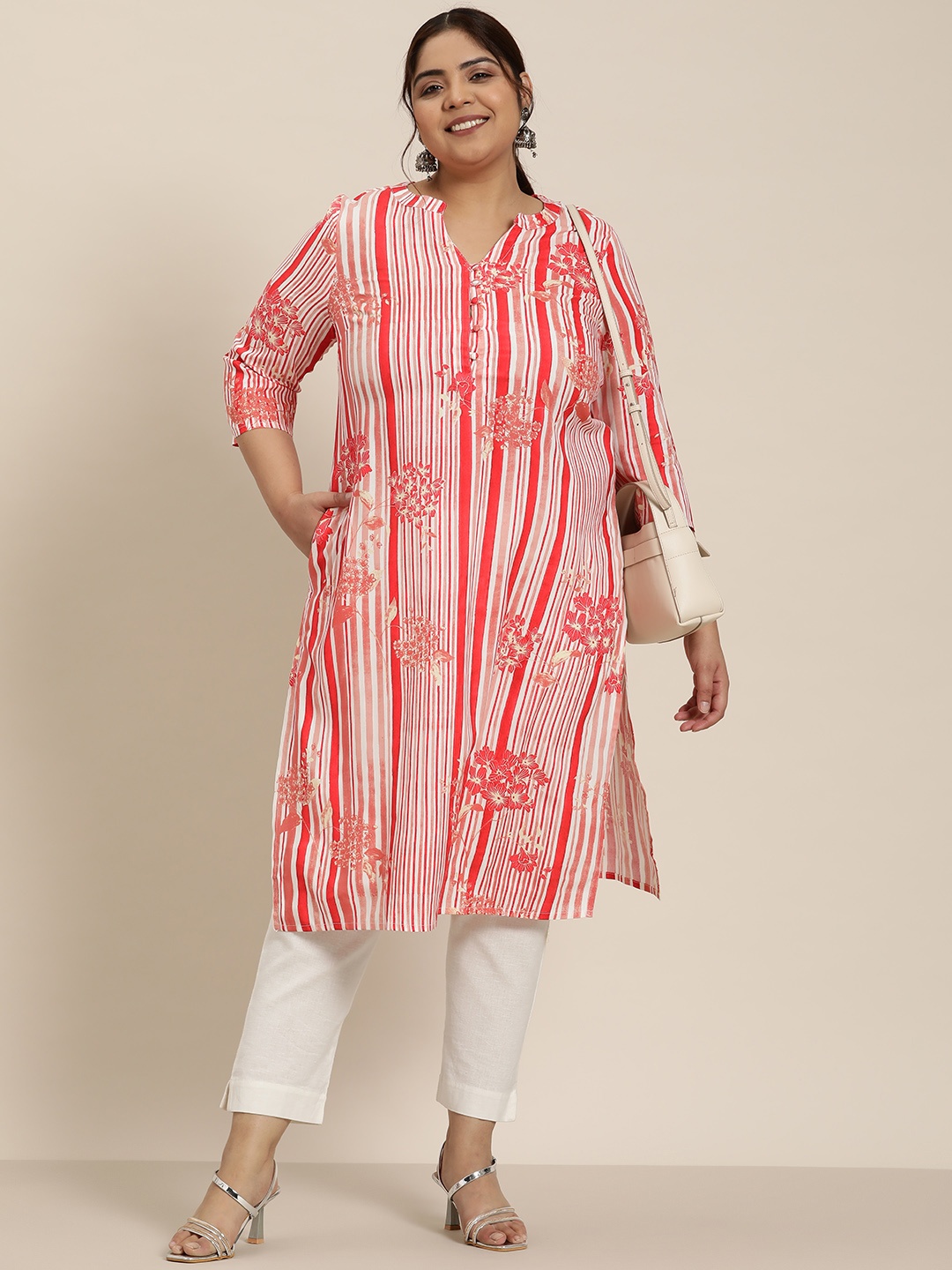 

Sztori Women Plus Size Striped & Floral Print Kurta, Red