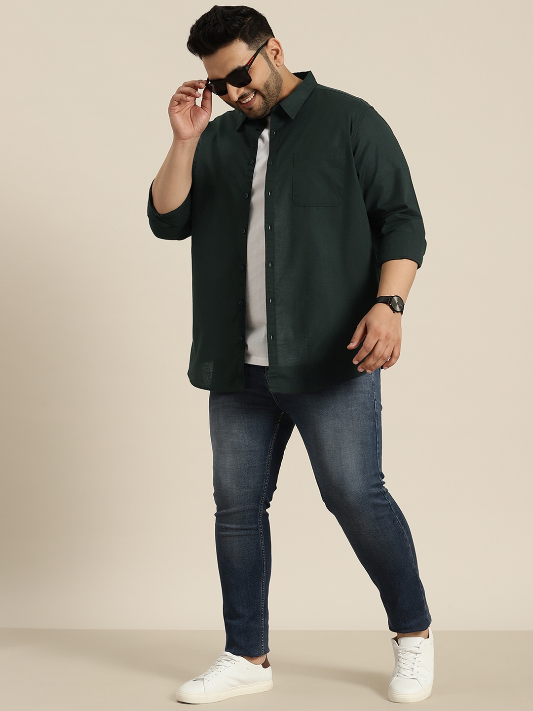 

Sztori Men Plus Size Pure Cotton Solid Casual Shirt, Green