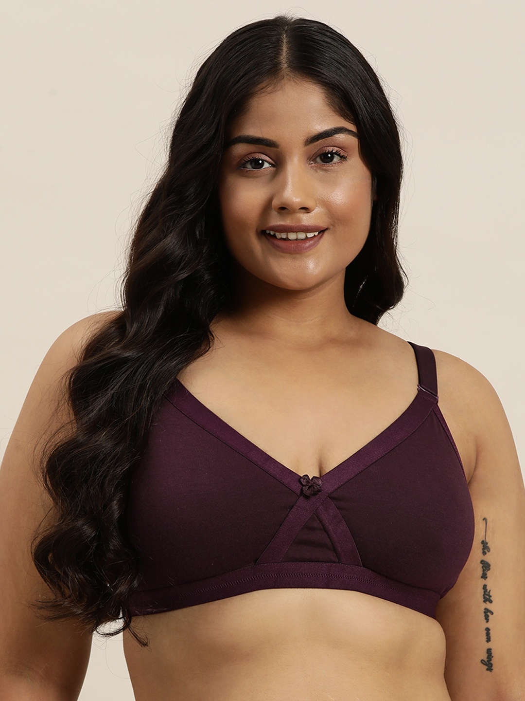 

Sztori Plus Size Medium Coverage Bra, Burgundy