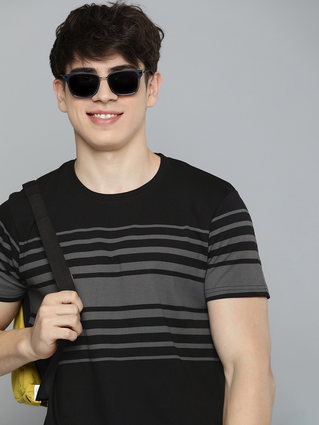 

HERE&NOW Striped Pure Cotton T-shirt, Black