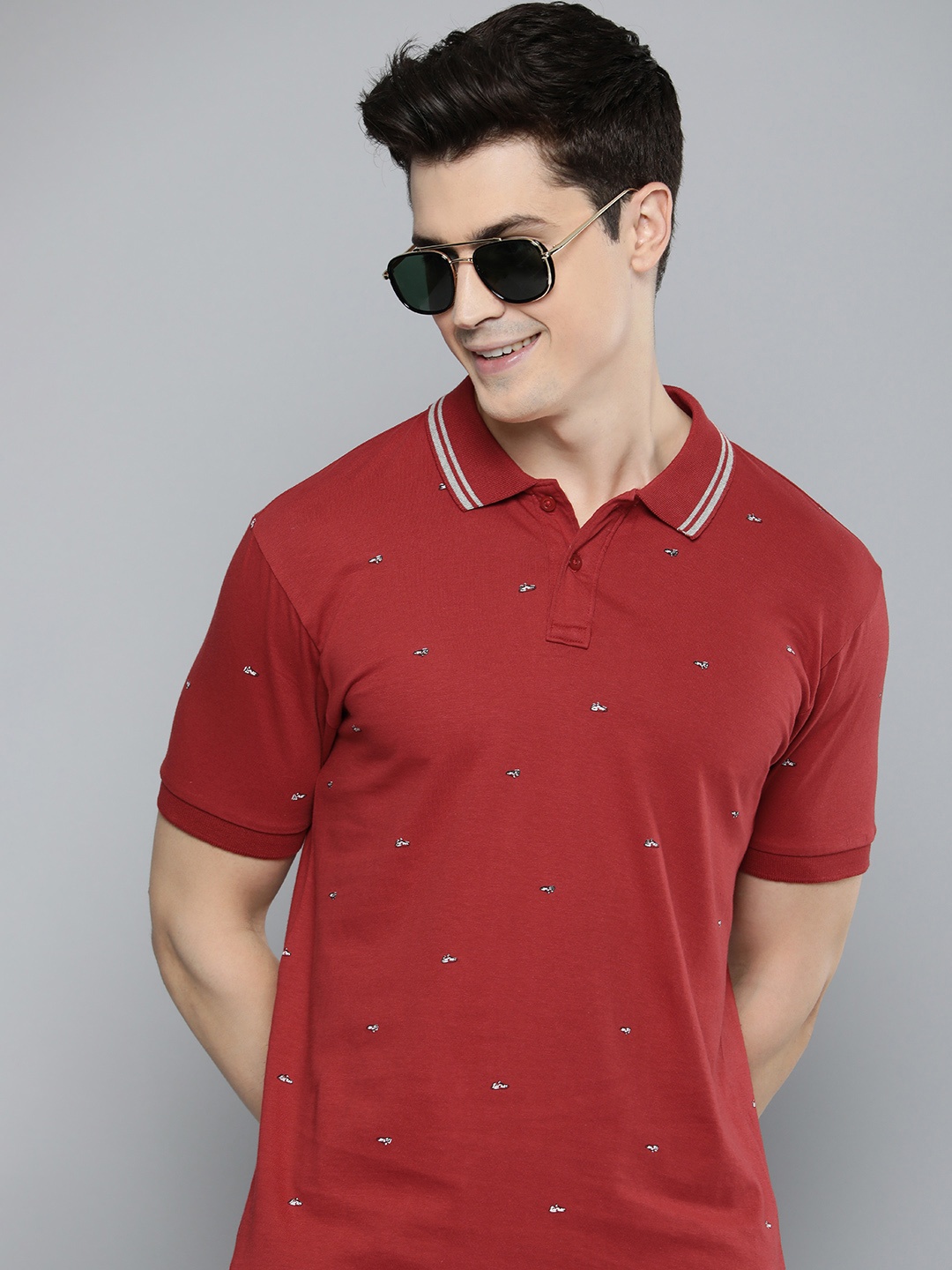 

HERE&NOW Graphic Printed Polo Collar Pure Cotton T-shirt, Maroon