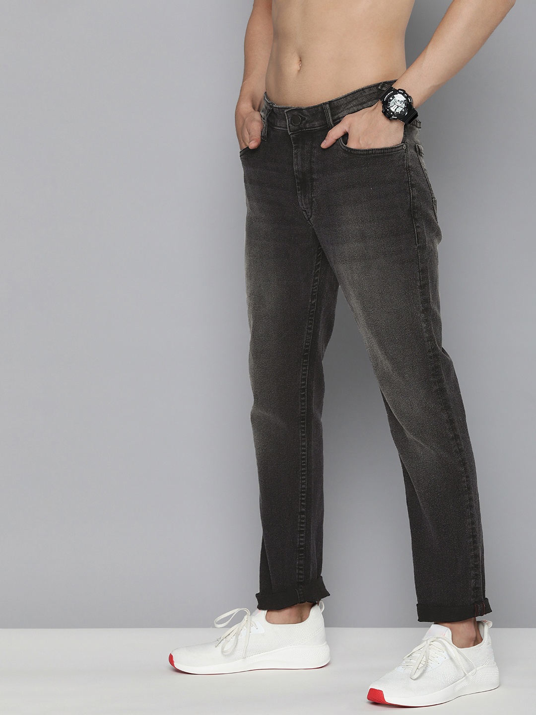 

HERE&NOW Men Slim Fit Mid Rise Light Fade Stretchable Jeans, Black