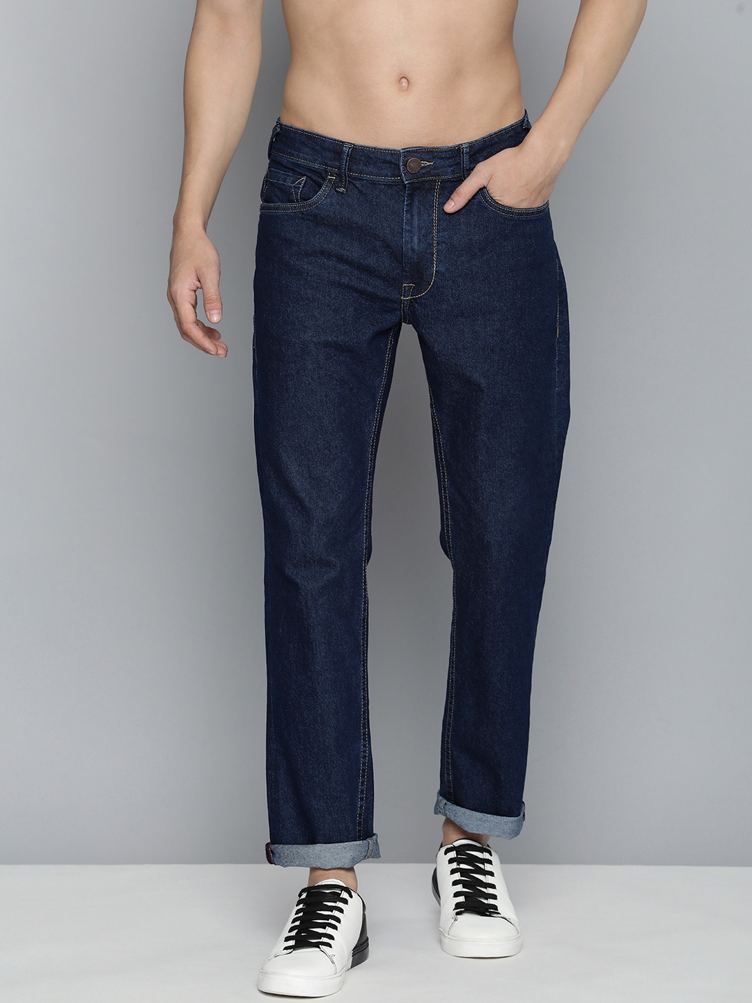 

HERE&NOW Men Slim Fit Light Fade Stretchable Mid-Rise Jeans, Blue
