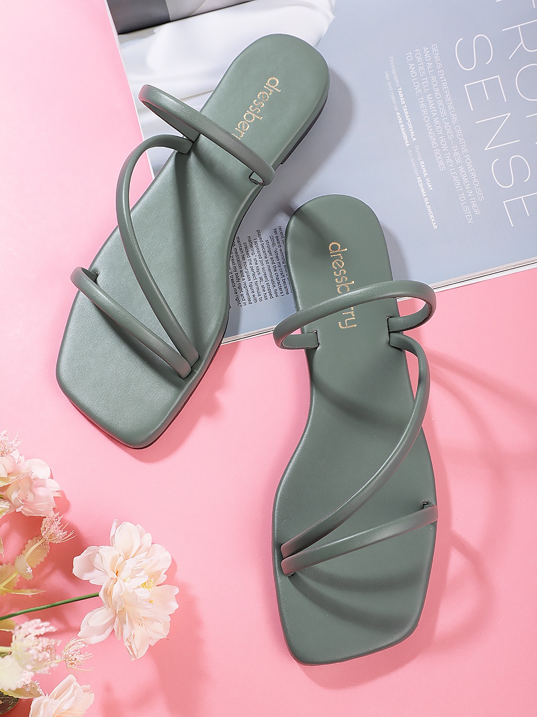 

DressBerry Women Open Toe Flats, Green