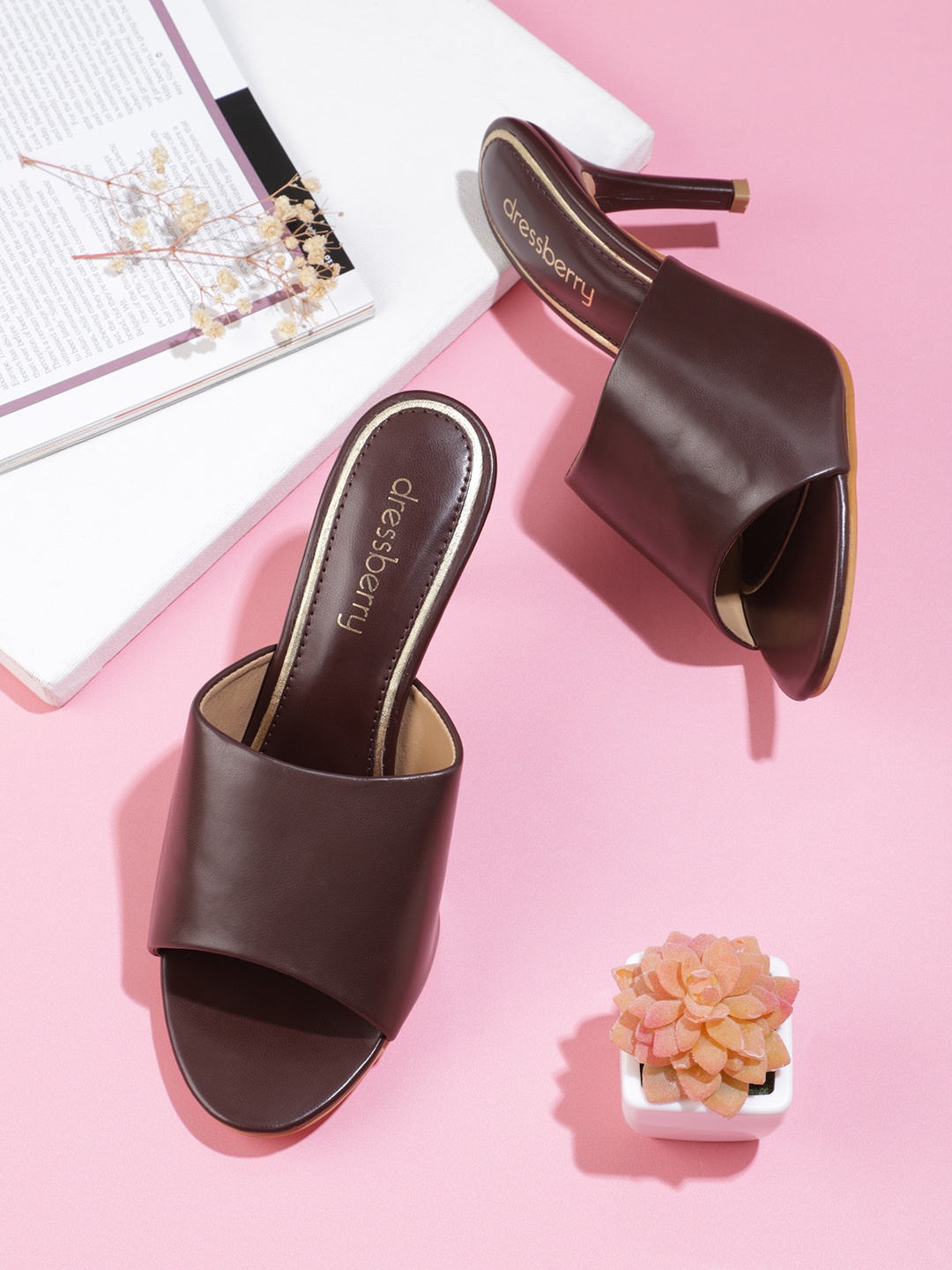 

DressBerry Open Toe Slim Heels, Coffee brown