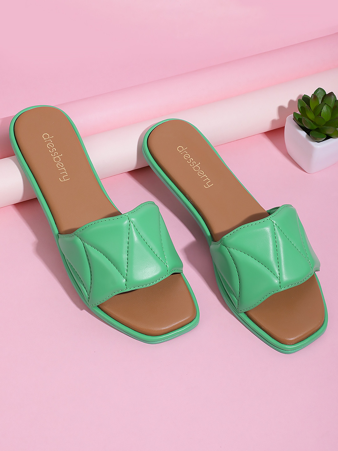 

DressBerry Women Quilted Detail Open Toe Flats, Green