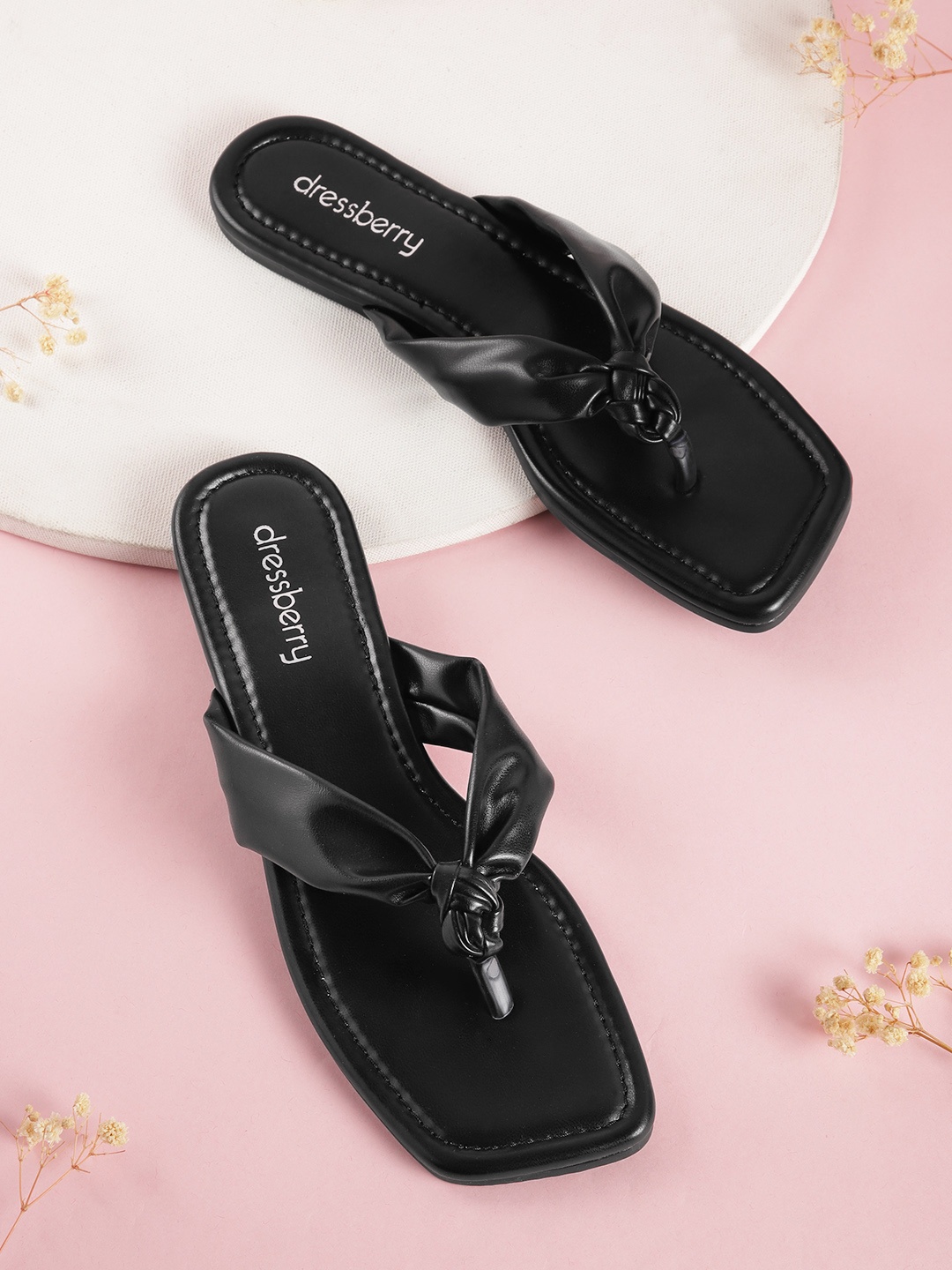 

DressBerry Women Knot Detail Open Toe Flats, Black