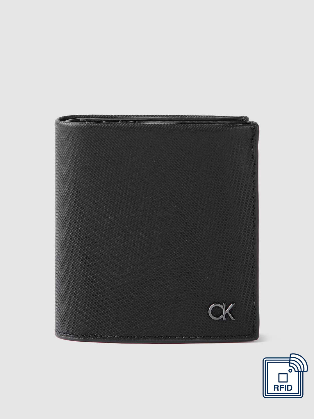 

Calvin Klein Men Textured Leather Three Fold Wallet, Black