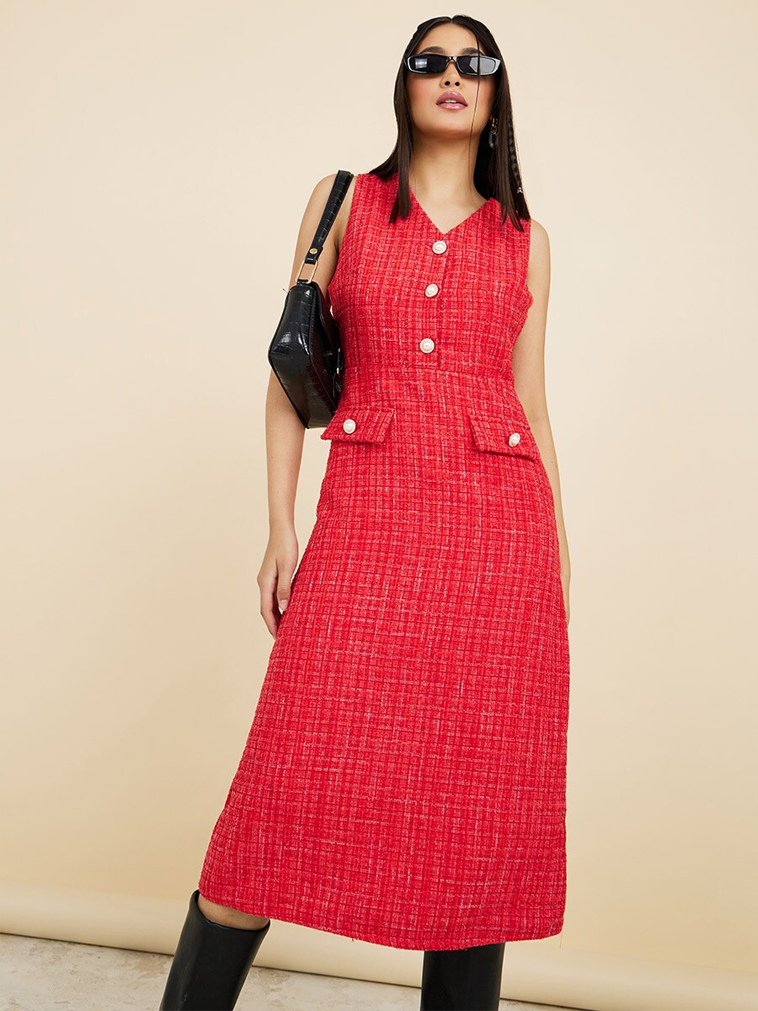 

Styli Self Design V-Neck Sleeveless A-Line Midi Dress, Red