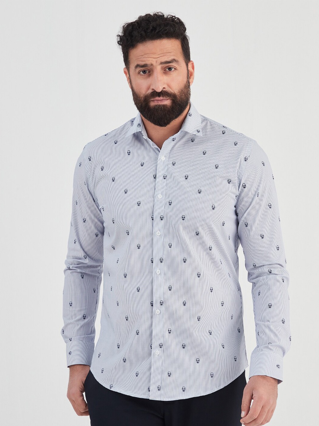 

MR BUTTON Men Slim Fit Conversational Printed Casual Cotton Shirt, Blue