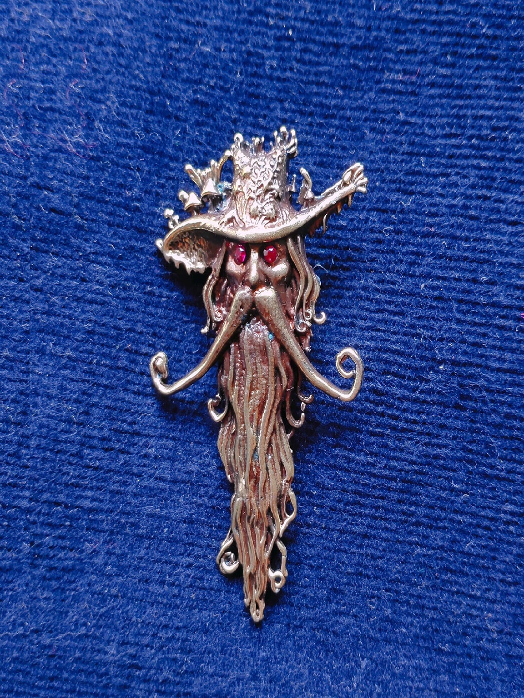 

Mahi Men Stone-Studded Mystical Wizard Antique Brooch, Gold