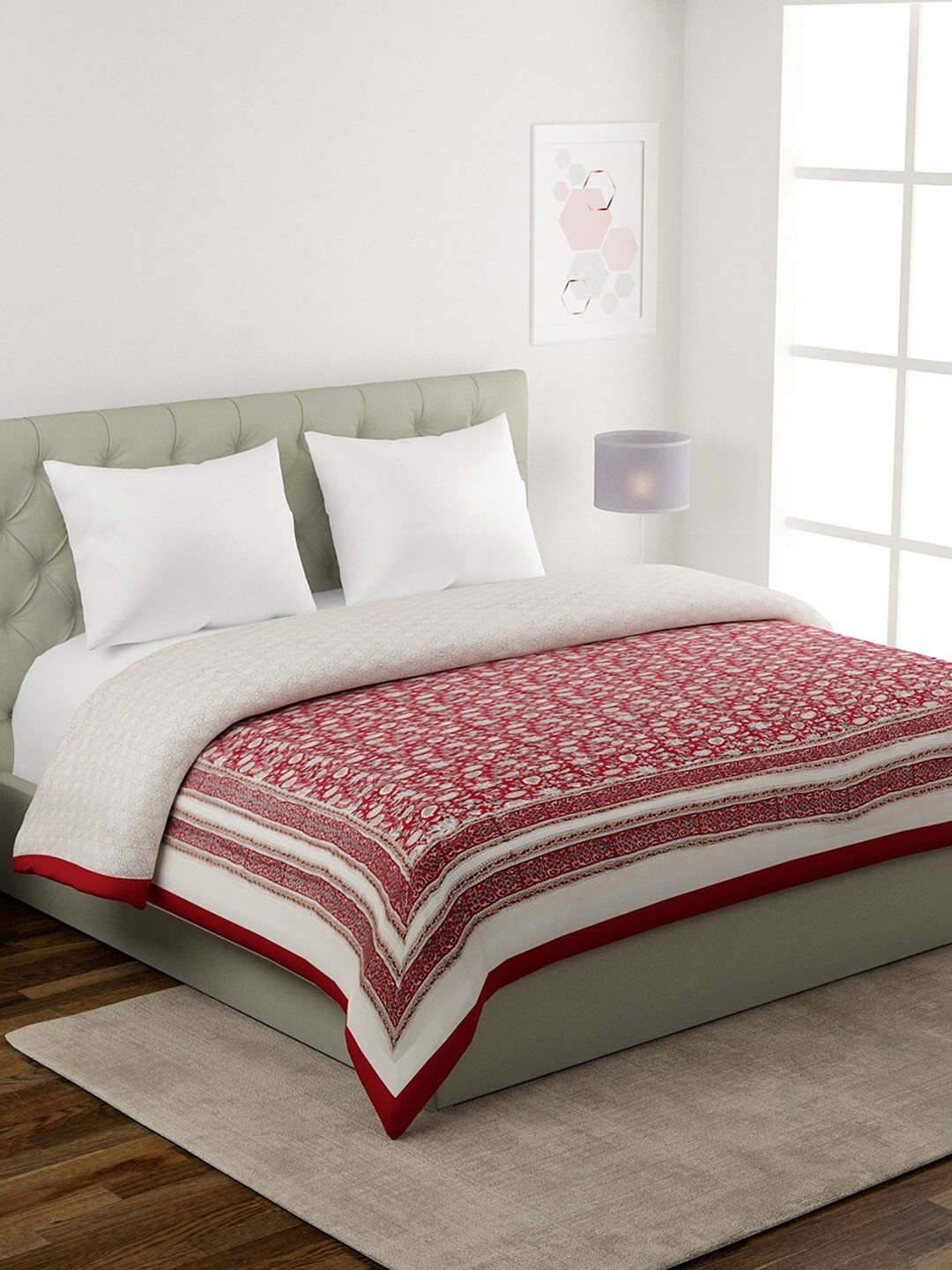 

Fabindia Varda Pink & White Floral AC Room 150 GSM Single Bed Quilt