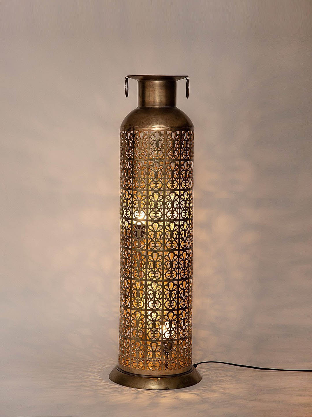 

Fabindia Utkrisht Beige Textured Ambient Floor Lamp