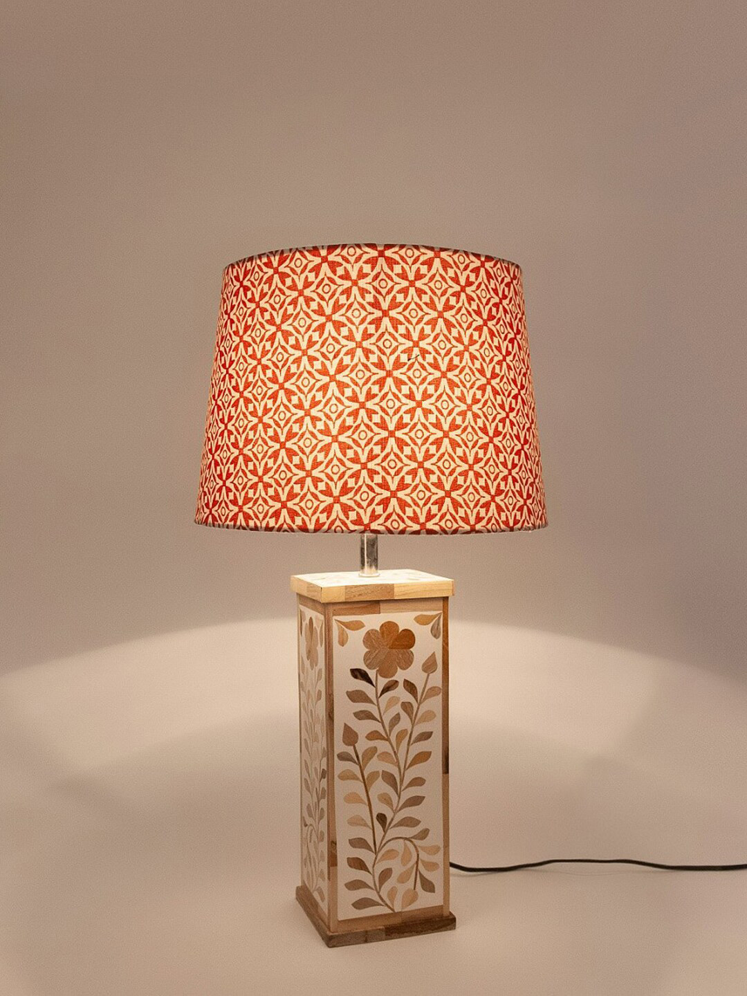 

Fabindia Eka White & Red Printed Table Lamp With Frustum Shade