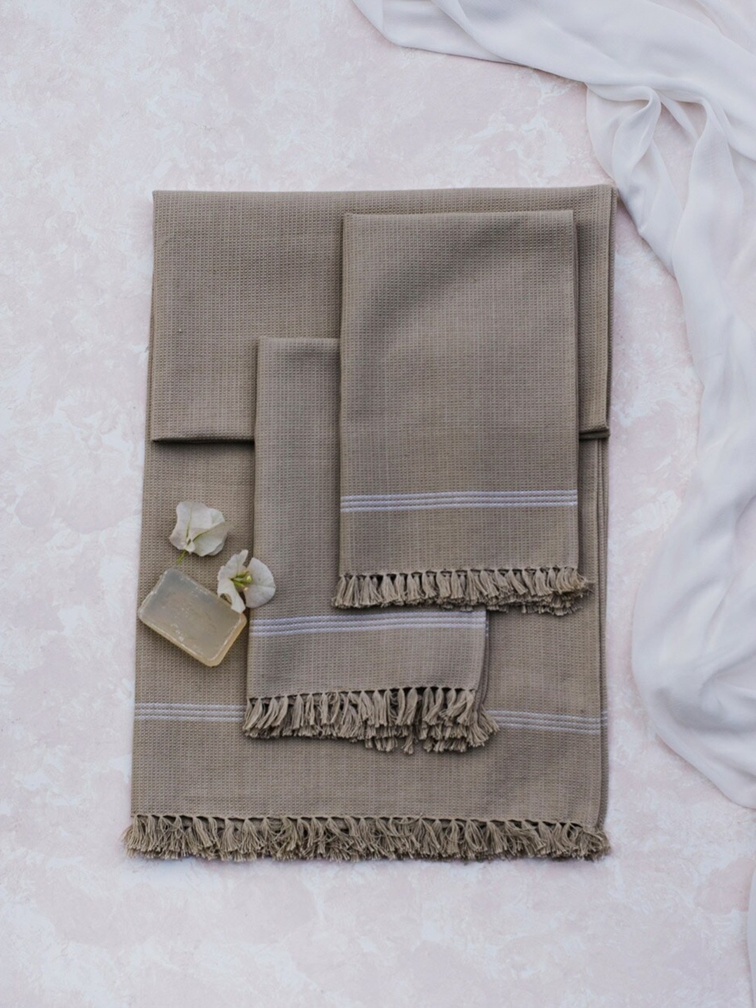 

Fabindia Jia 2-Pieces Taupe-Coloured Honeycomb Design 125 GSM Cotton Towel Set