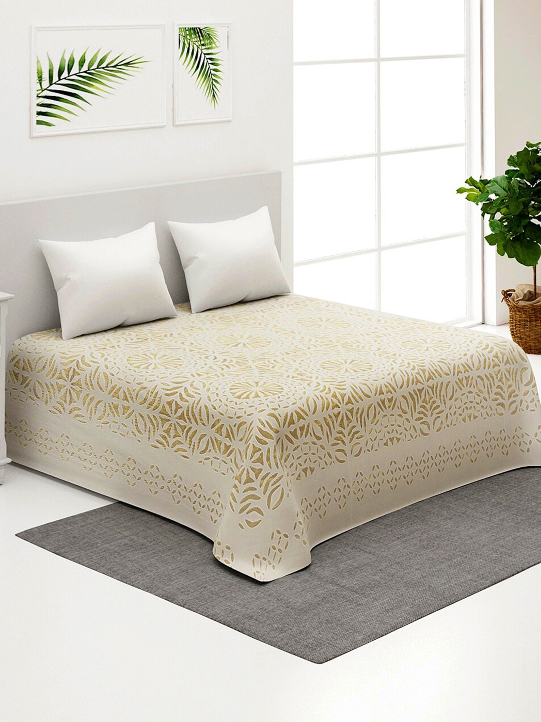 

Fabindia Aasia Off White & Brown Cut Work Cotton Double King Bed Cover