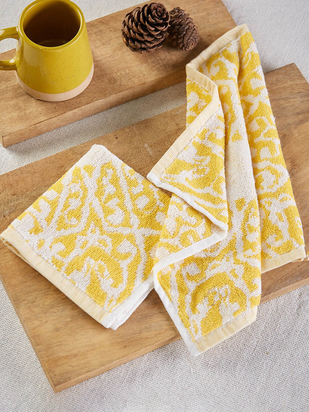 

Fabindia Shia Yellow & Off-White Woven-Design Cotton Towel