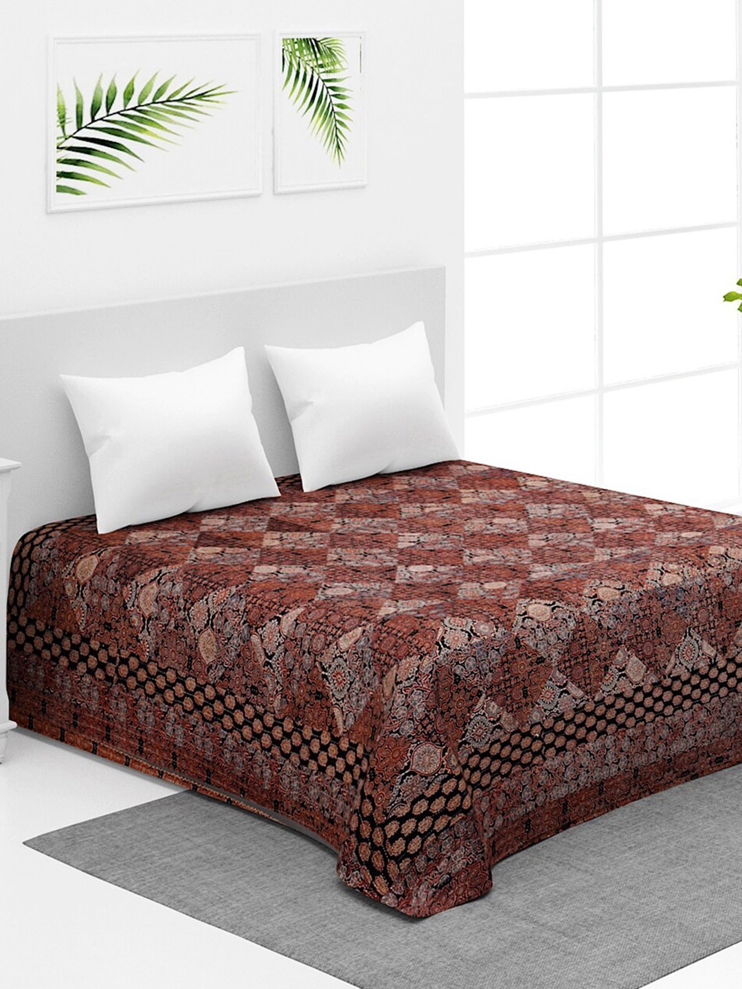 

Fabindia Vartika Black & Red Ethnic Motifs Printed & Embroidered Cotton Single Bed Cover
