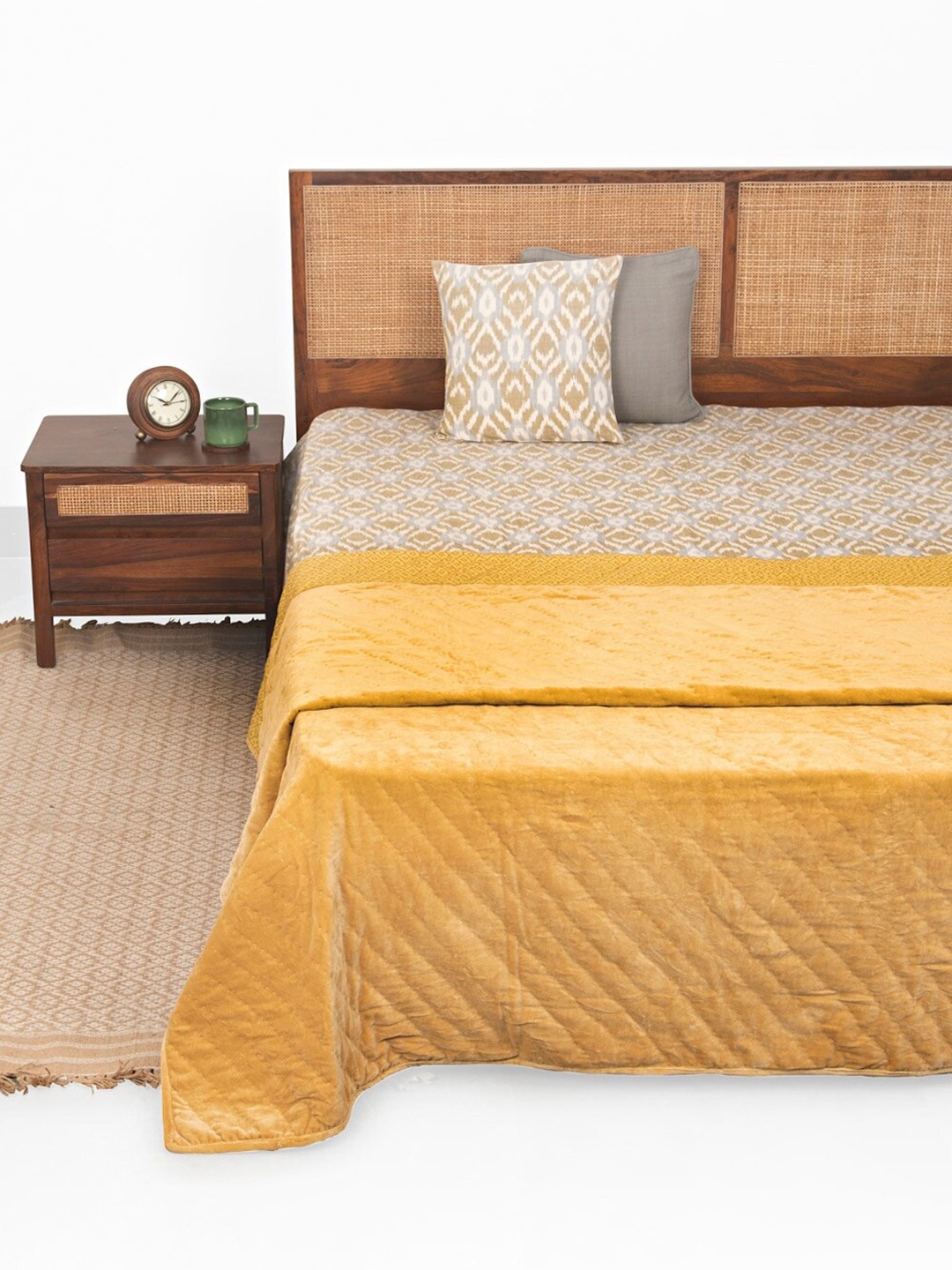

Fabindia Naisha Mustard Yellow Woven-Design 120 TC Cotton Double King Bed Cover