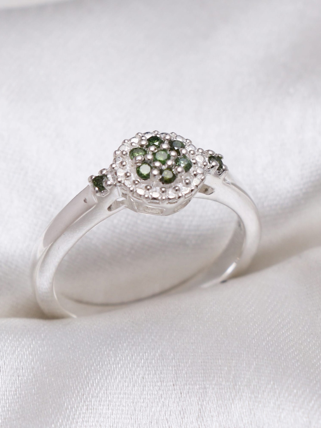 

HIFLYER JEWELS Women Silver-Toned AD-Studded Finger Ring, Green