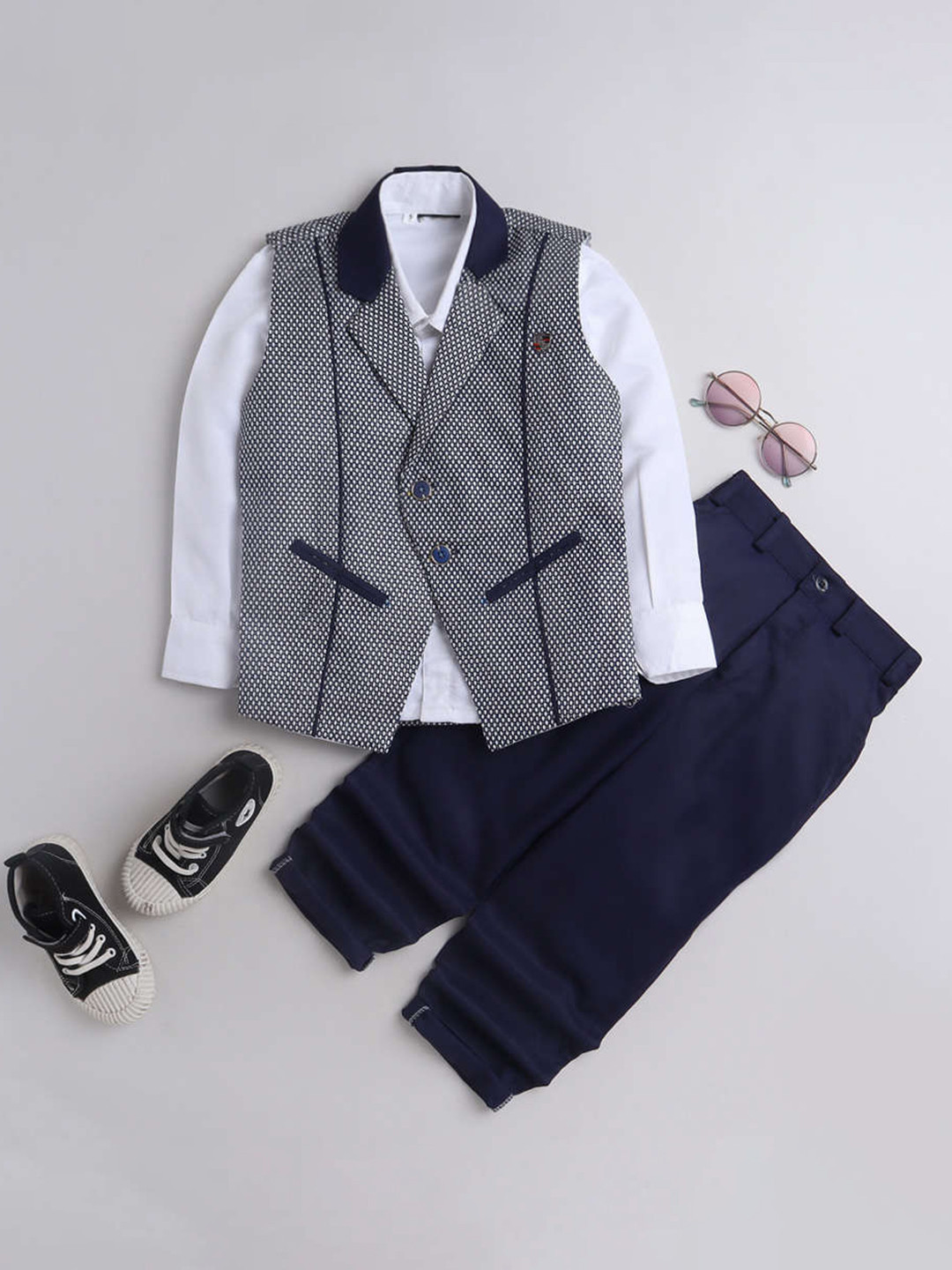 

DKGF FASHION Boys 3 Piece Suit, Navy blue