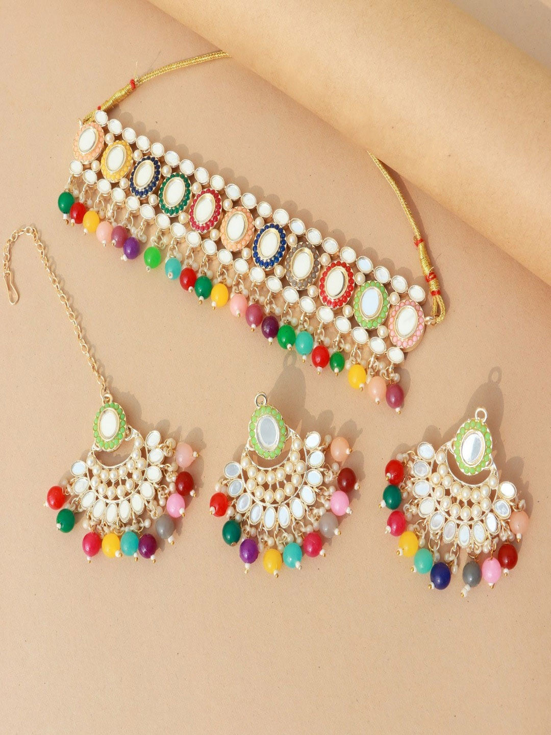 

I Jewels Women Gold-Plated Kundan Studded & Mirror Stone Beaded Choker Jewellery Set, Green