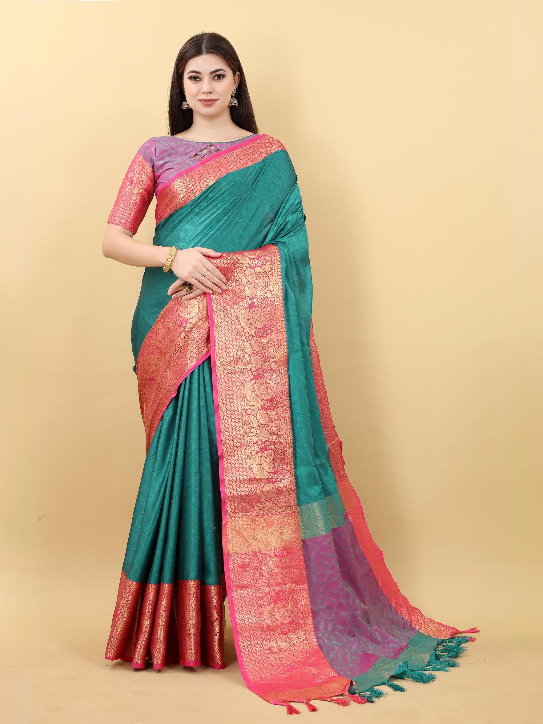 

B4ME.COM Woven Design Zari Silk Cotton Kanjeevaram Saree, Green