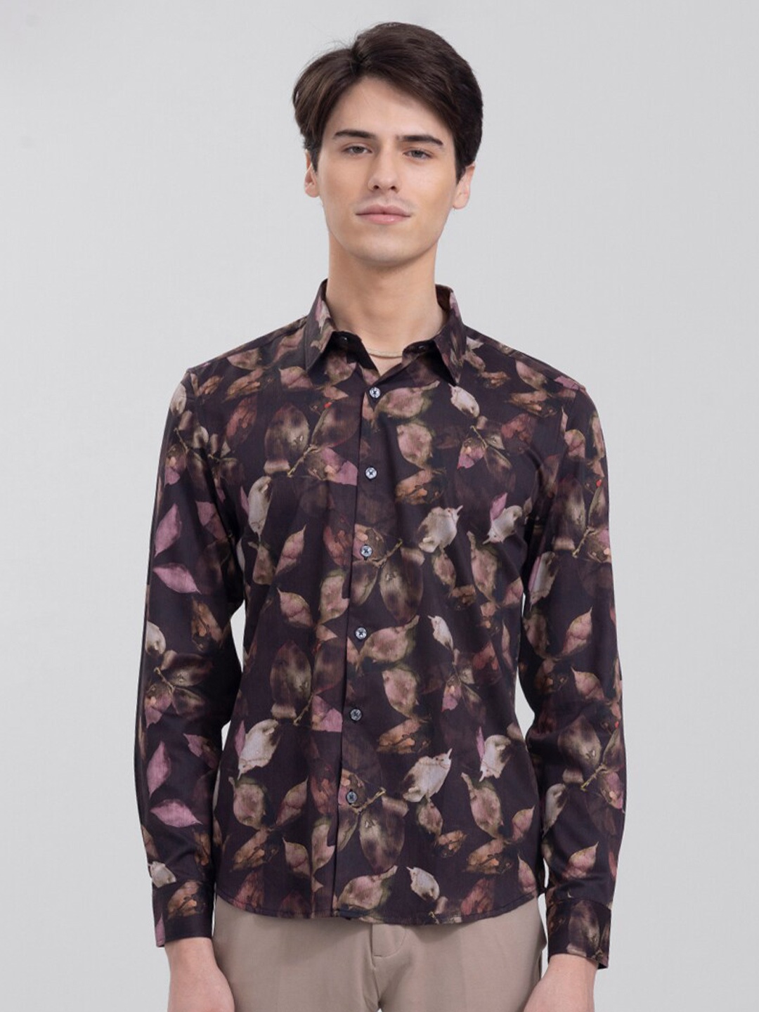 

Snitch Men Slim Fit Floral Printed Cotton Shirt, Brown