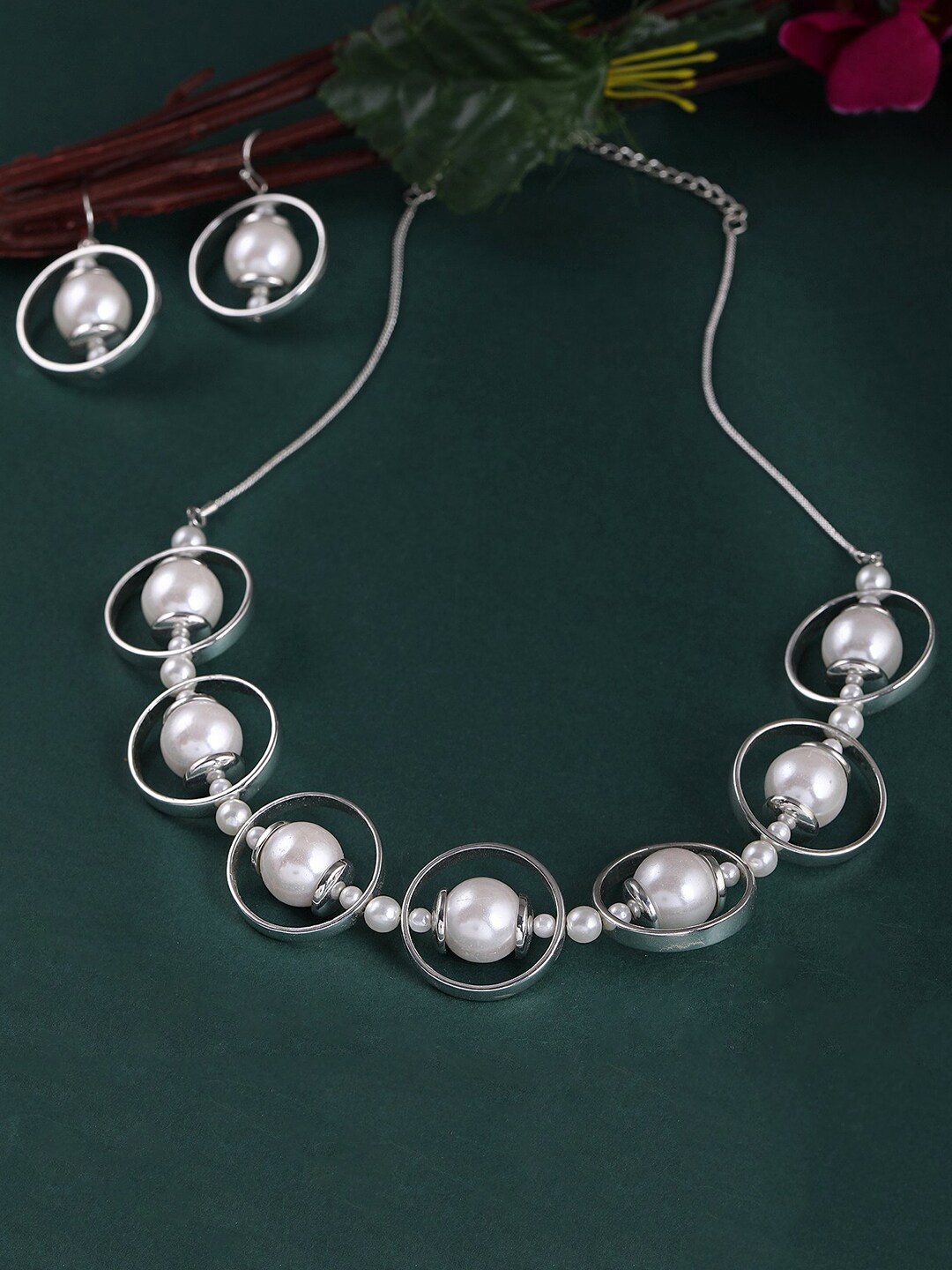 

Estele Rhodium-Plated Pearl-Beaded Jewellery Set, Silver
