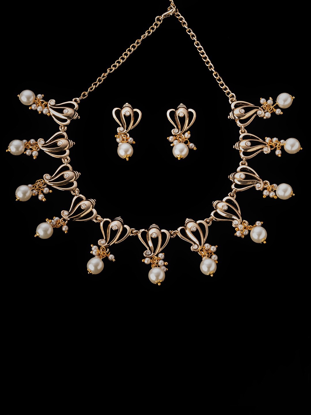 

Estele Gold Plated Antique Heavenly Ganesh Designer Necklace Set with Pearls, White