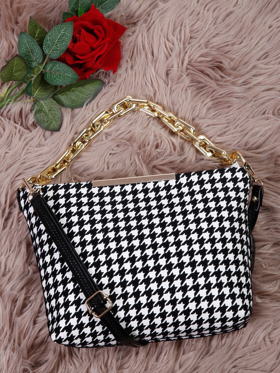 

Apsis Geometric Printed Structured Sling Bag, White
