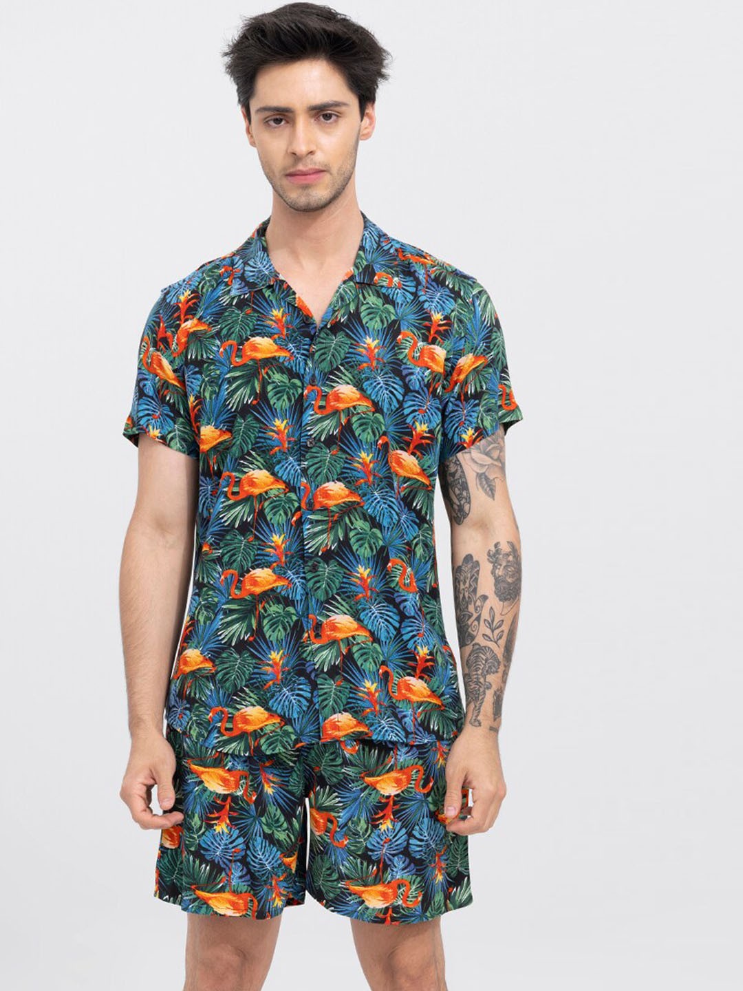 

Snitch Men Flamingo Printed Shirt with Shorts, Blue