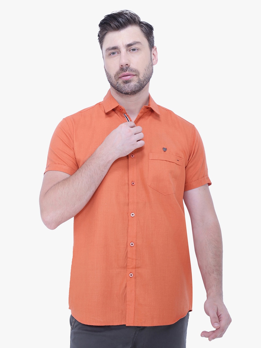 

Kuons Avenue Men Copper-Toned Slim Fit Casual Shirt