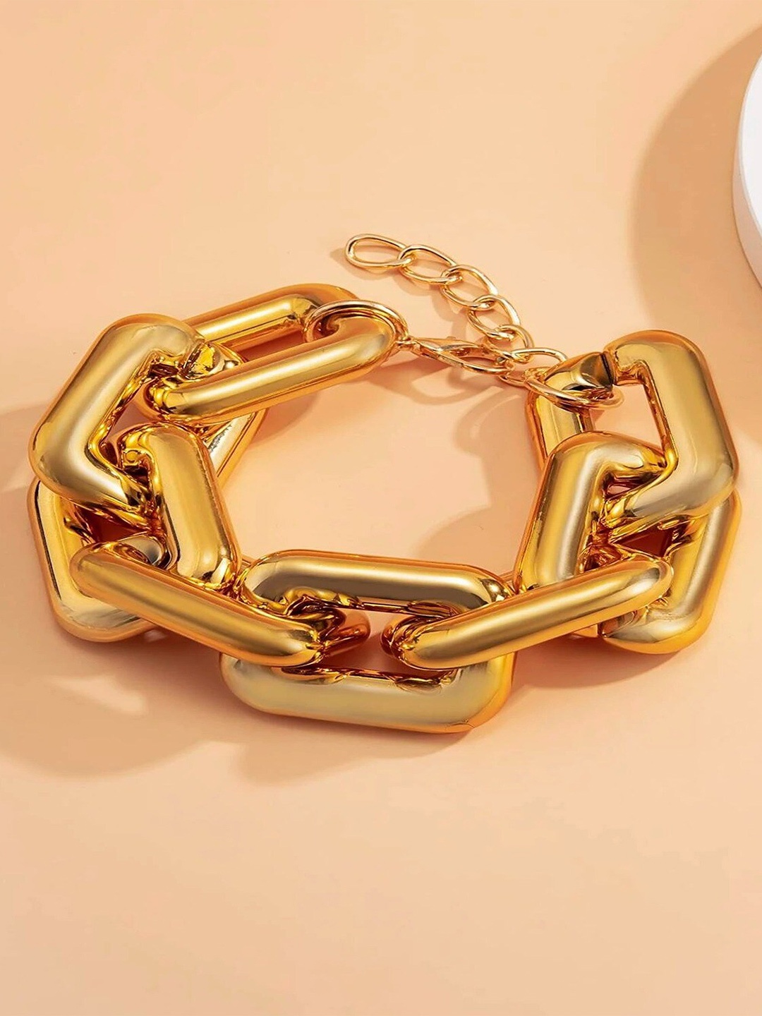 

Pinapes Gold-Plated Link Bracelet