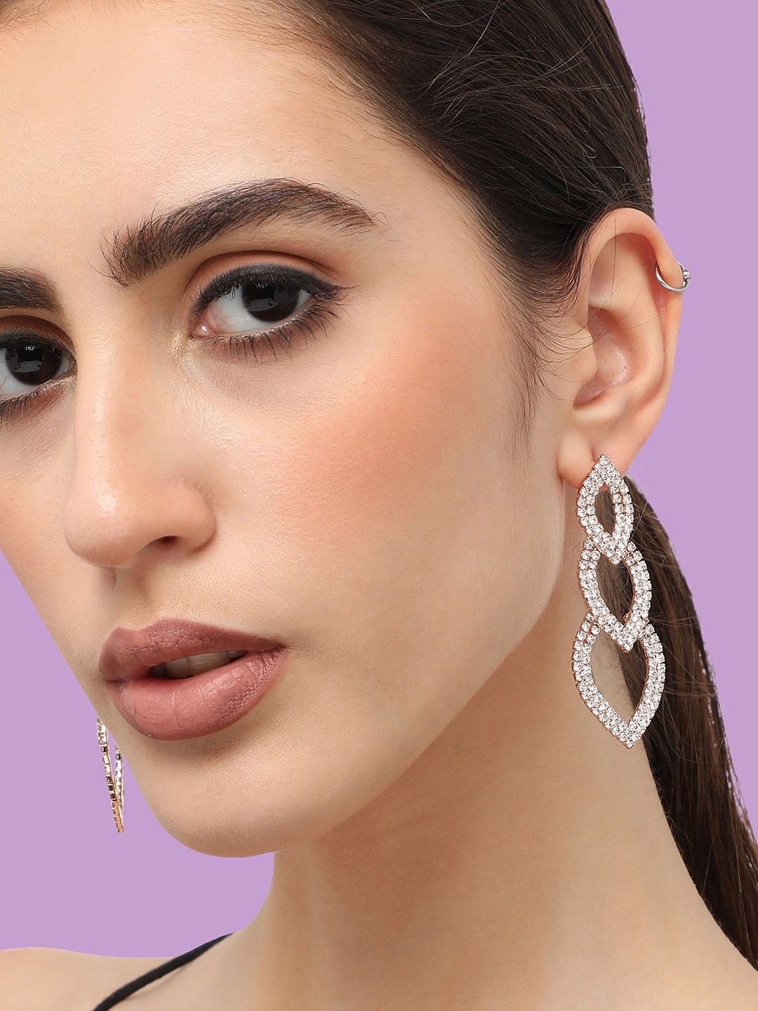

SOHI Silver-Plated Contemporary Drop Earrings