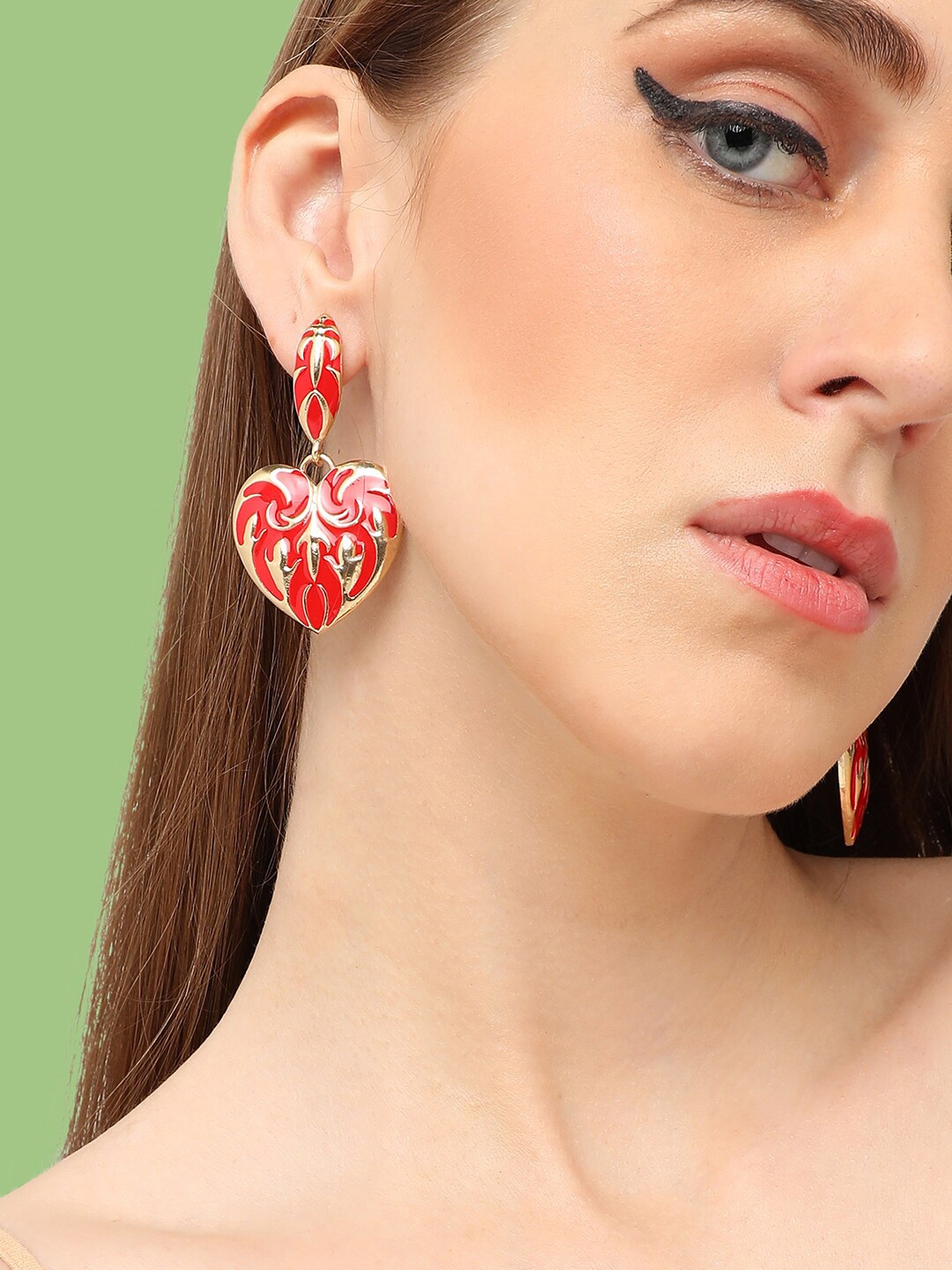 

SOHI Women Gold-Plated Heart Shaped Drop Earrings, Red