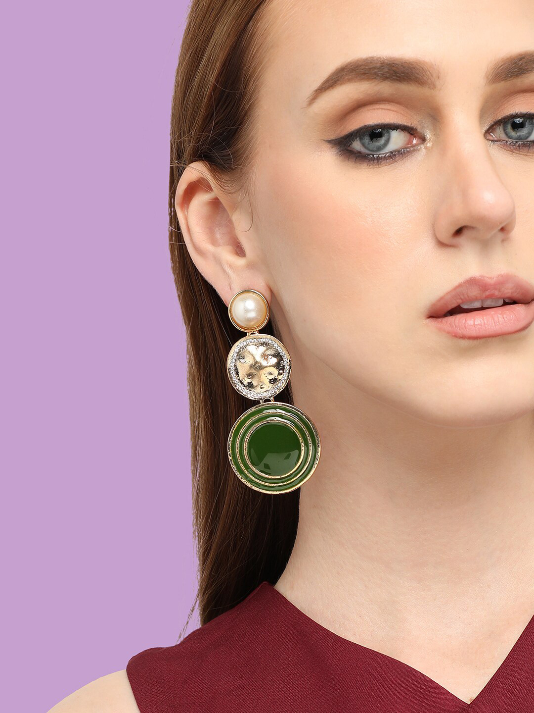 

SOHI Gold-Plated Contemporary Drop Earrings, Green