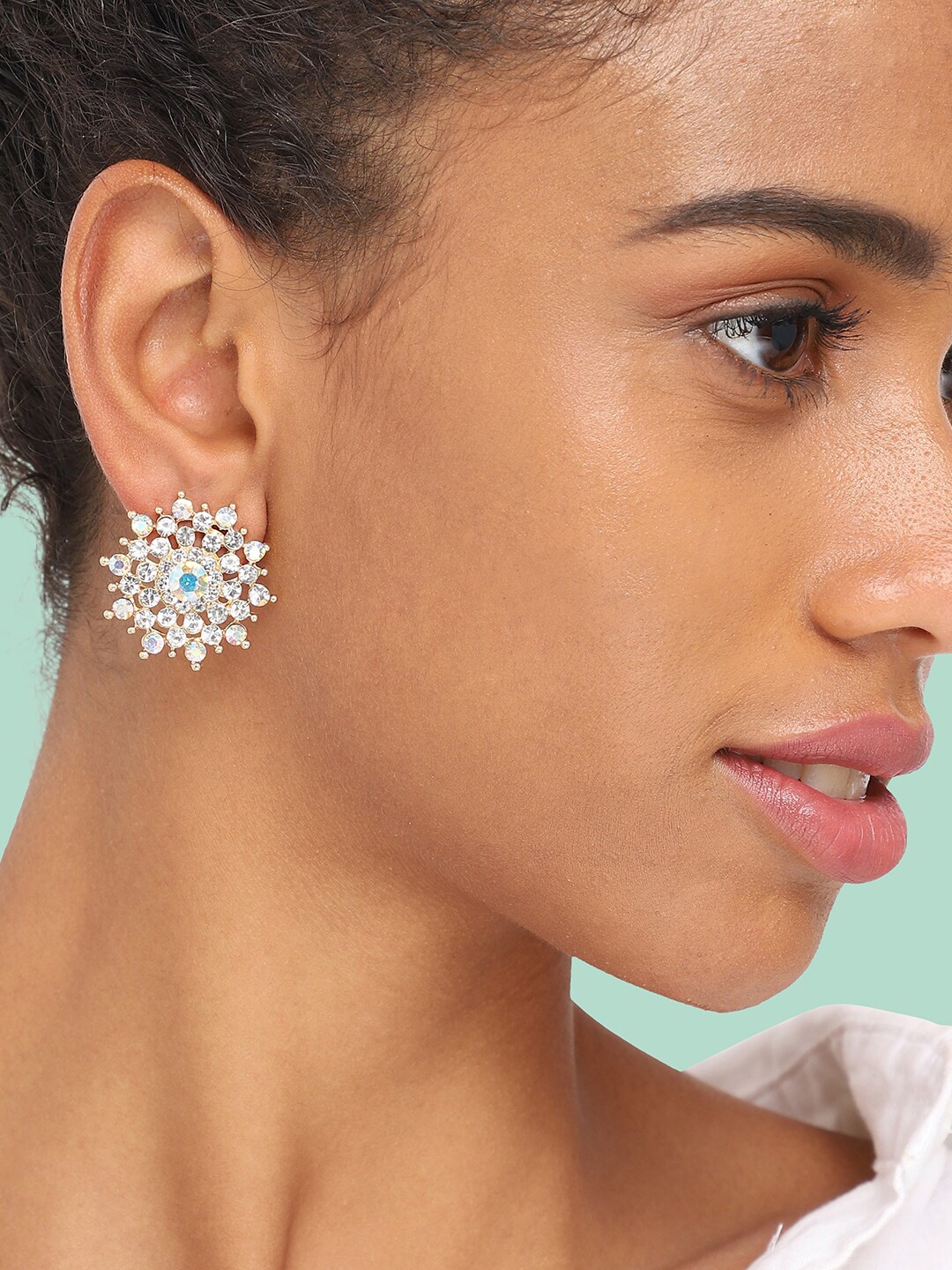 

SOHI Silver-Plated Contemporary Studs Earrings