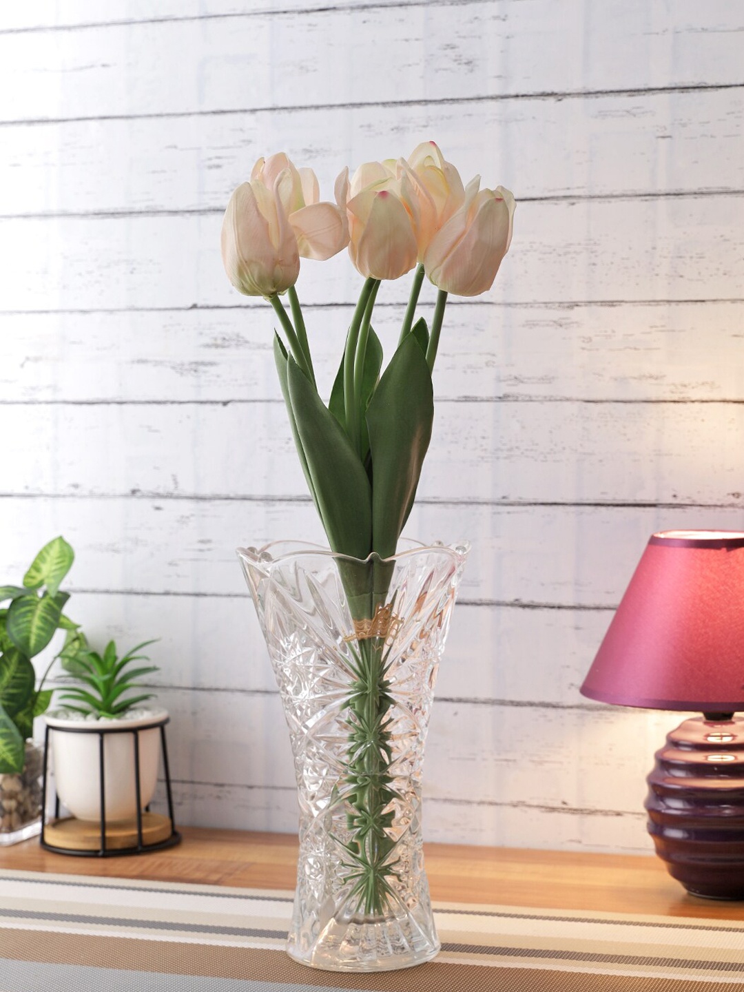 

TAYHAA 6-Pcs Peach-Coloured Tulip Artificial Realistic Charm Shaded Flowers Without Pot