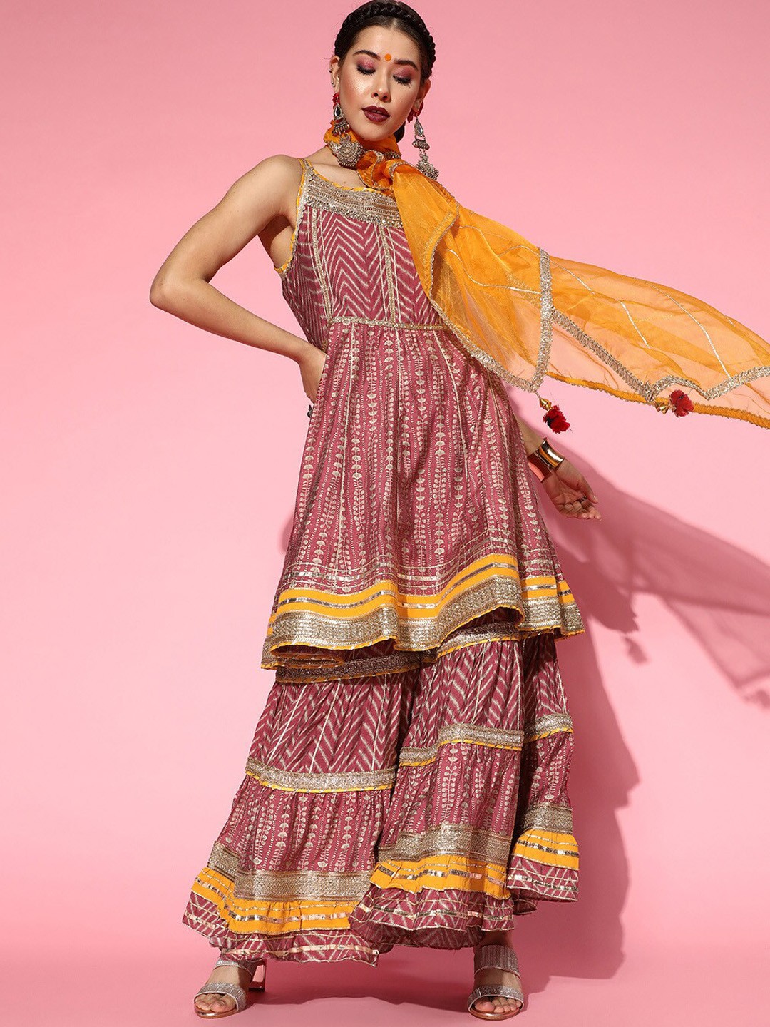 

Ishin Women Ethnic Motifs Printed Kurta with Sharara & With Dupatta, Pink