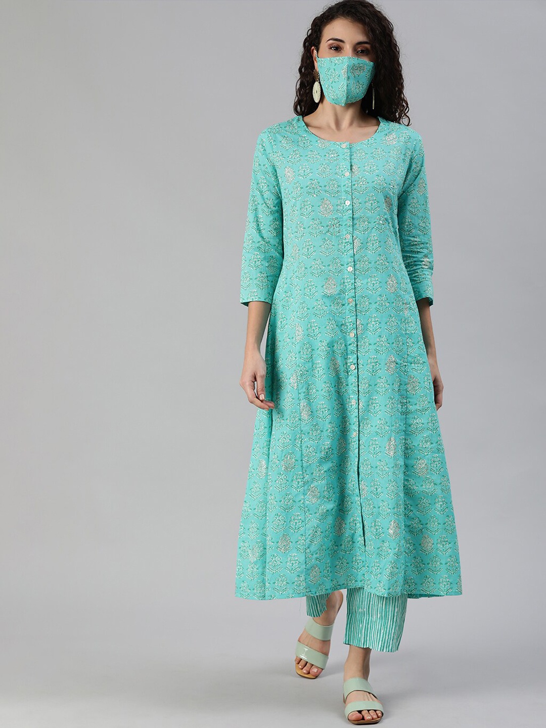 

Ishin Ethnic Motifs Printed Mirror Work Pure Cotton Kurta with Trousers & Mask, Blue