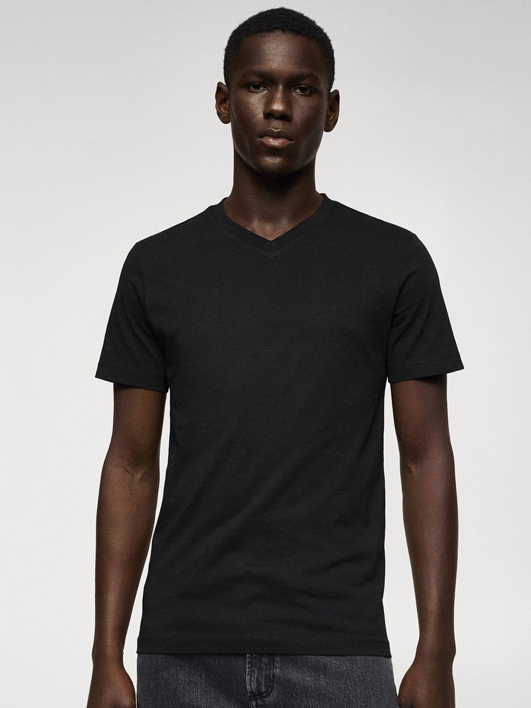 

MANGO MAN Solid Pure Cotton T-shirt, Black