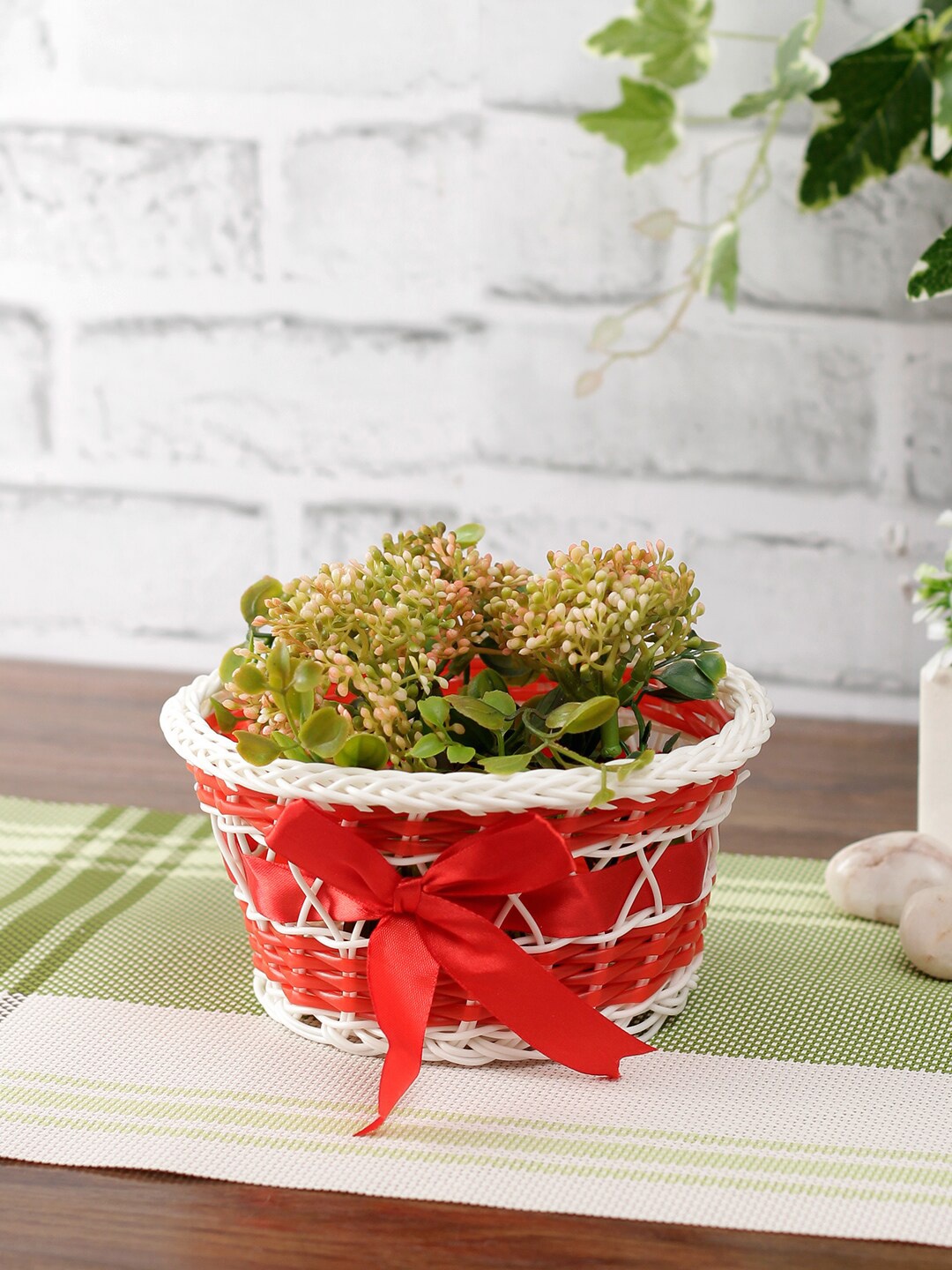 

Aapno Rajasthan Red & White Textured Multipurpose Storage Basket