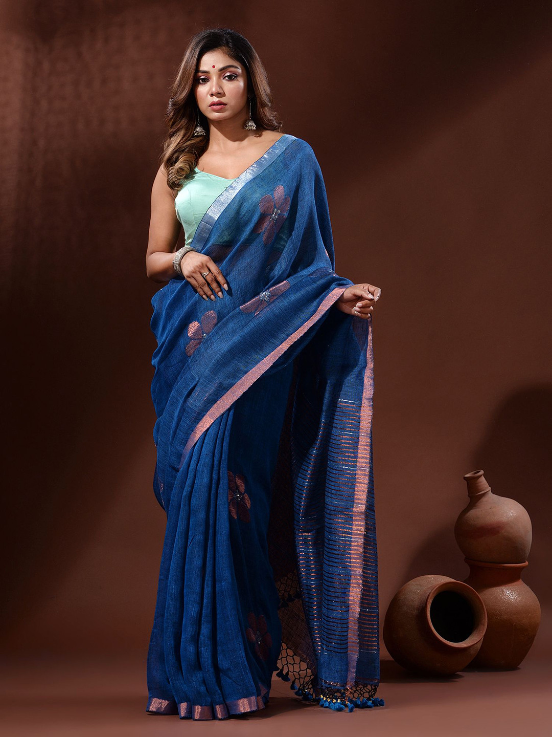 

Charukriti Woven Design Zari Pure Linen Saree, Blue